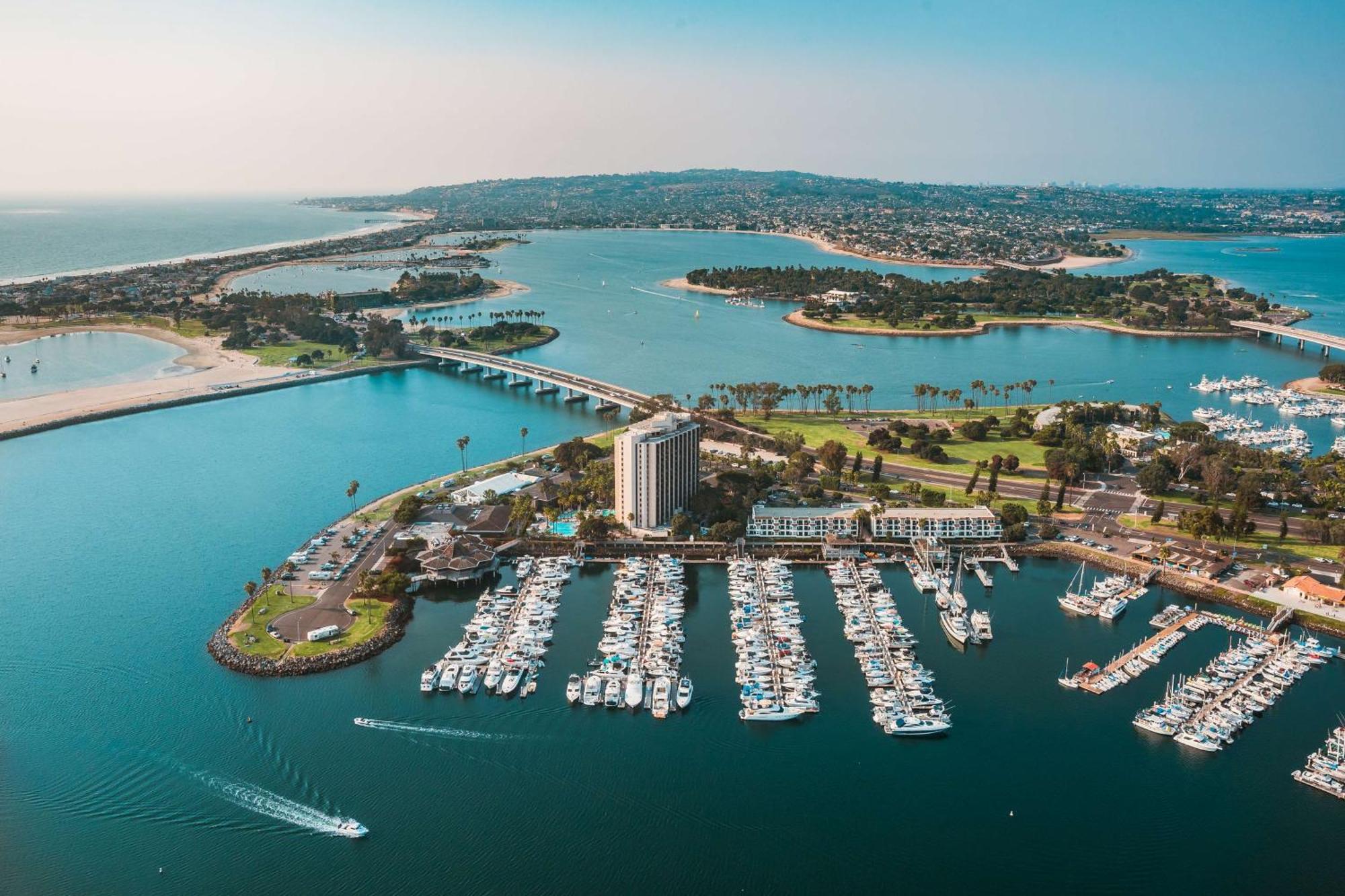 Nahe Midway in San Diego: 4 Business-Hotels im Vergleich