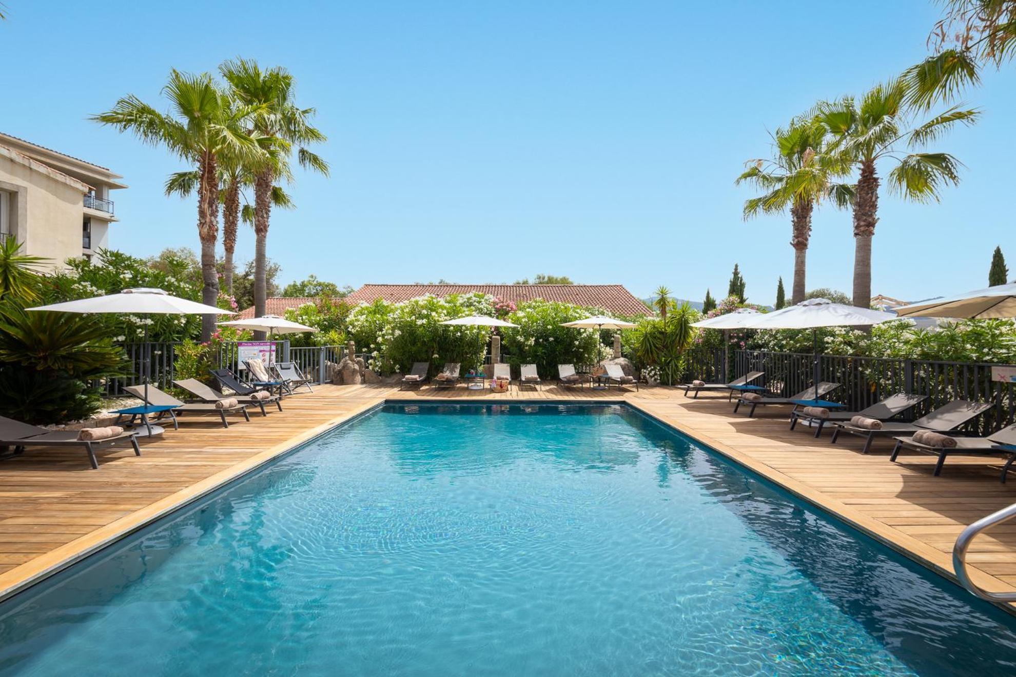 4 Spa-Hotels nahe Strand San Ciprianu, die sich lohnen