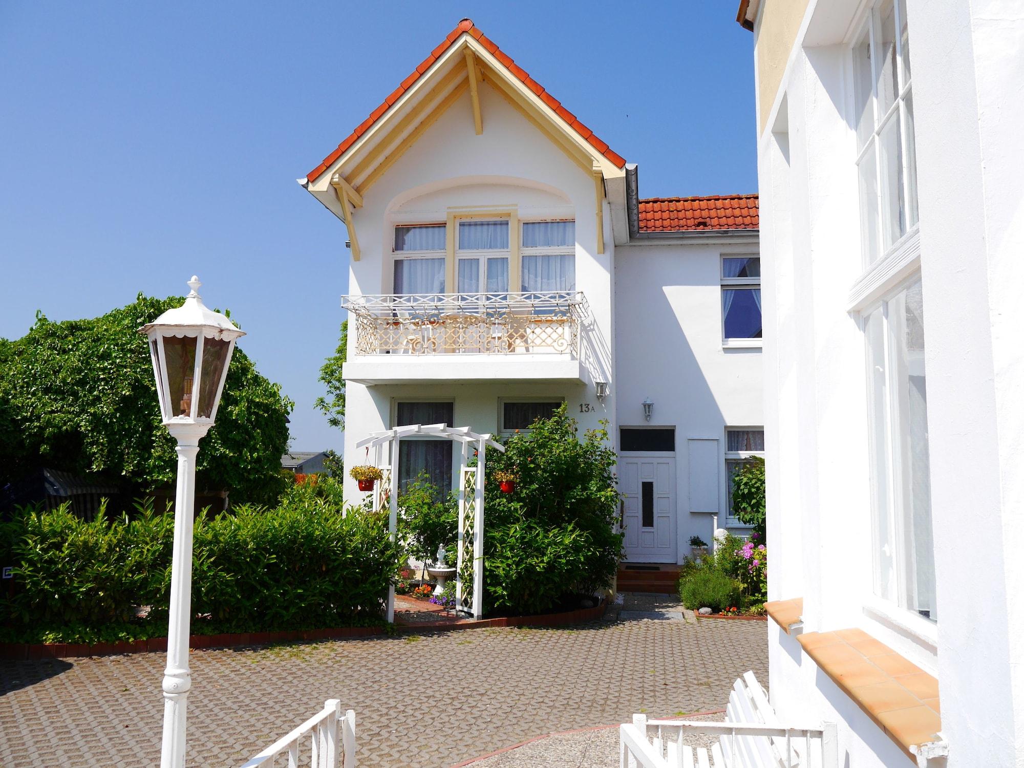 4 Budget-Hotels nahe Rolf Werner Haus Bansin im Vergleich